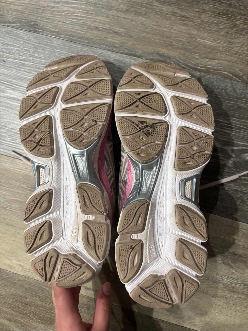 Asics Women's Athletic Sneakers in Pink and Cream - Picture 4 of 6